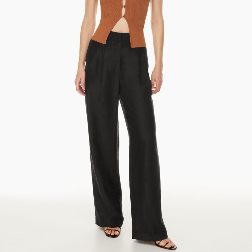 Aritzia effortless pants in black